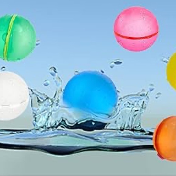 12 Silicone re-useable water balloons - Picture 3 of 8